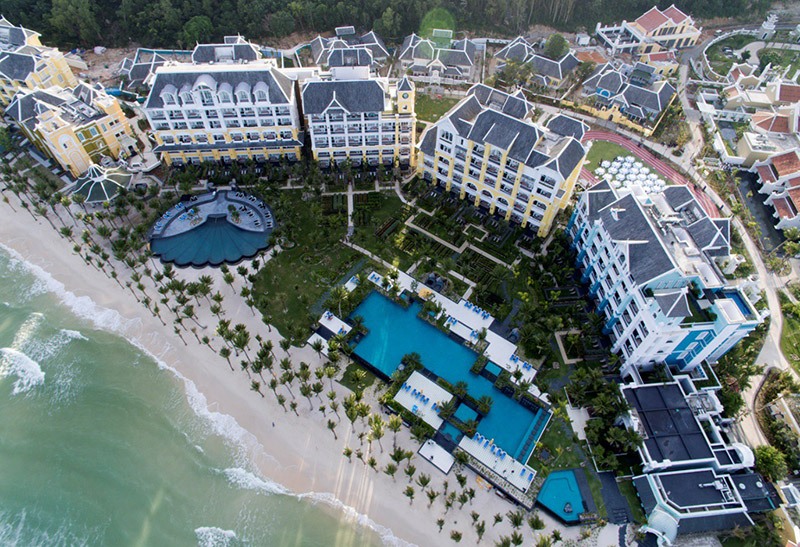 resort Phú Quốc có hồ bơi riêng