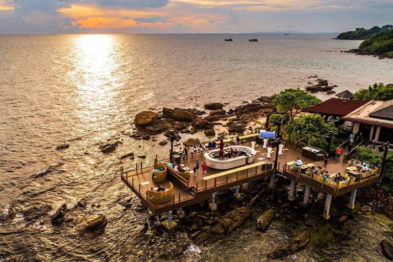 quán ăn view biển Phú Quốc